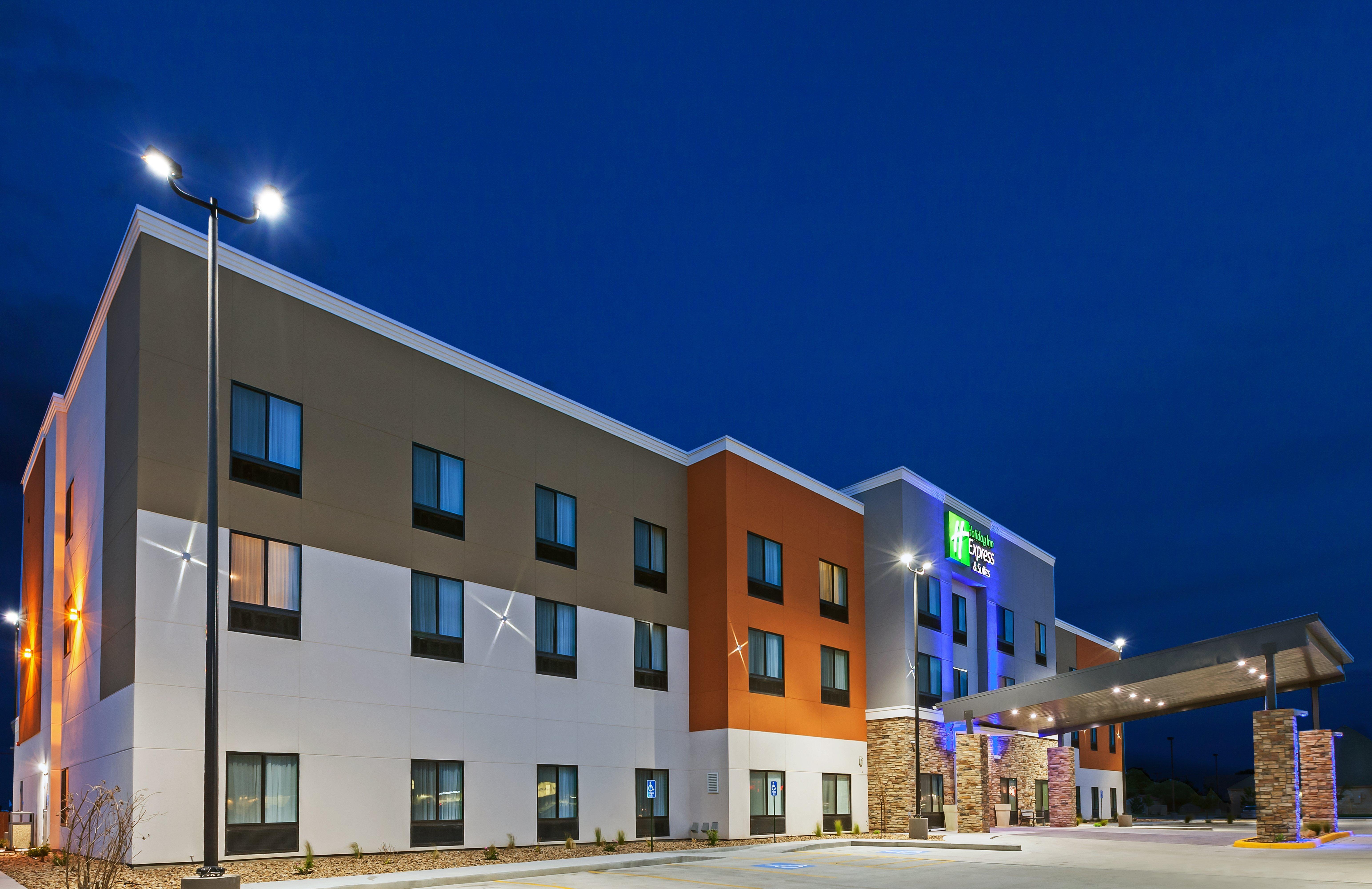 Holiday Inn Express & Suites Perryton By Ihg Lord Eksteriør billede